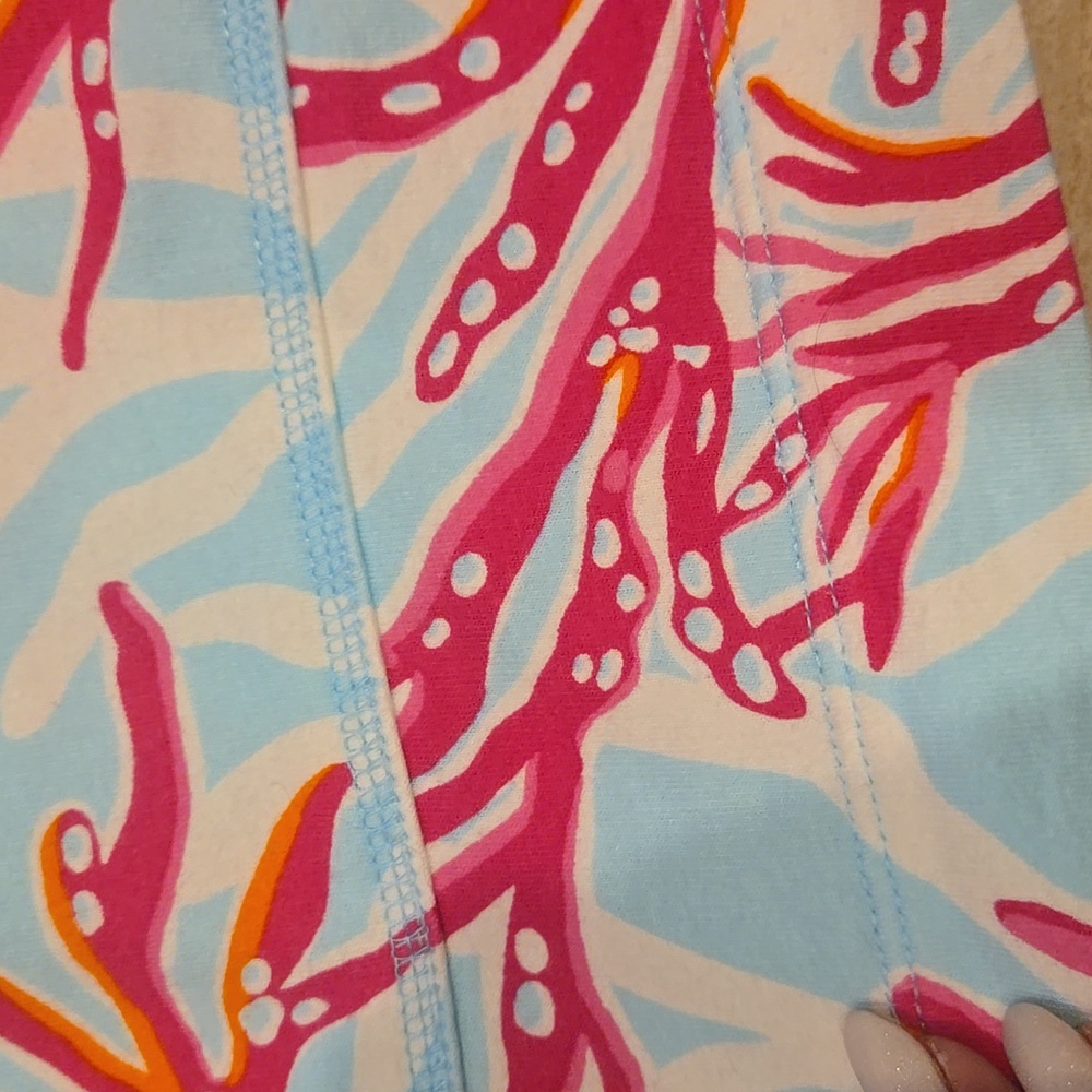 Lilly Pulitzer Ocean Blue/Pink Coral Design Print Half-Zip Popover Sweatshirt - Picture 7 of 11